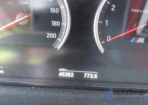 2015 BMW M5 from USA, damaged, VIN WBSFV9C53FD594780